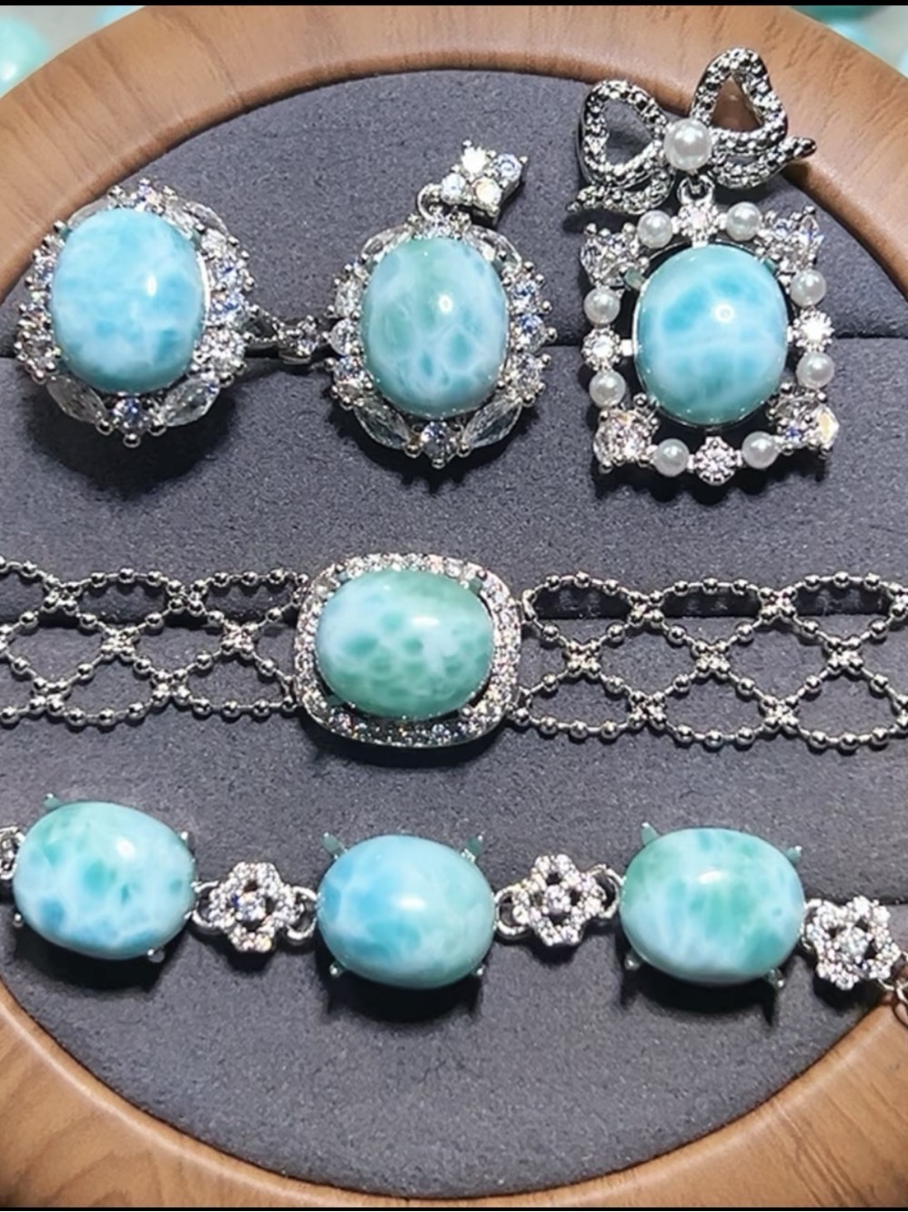 Larimar Set